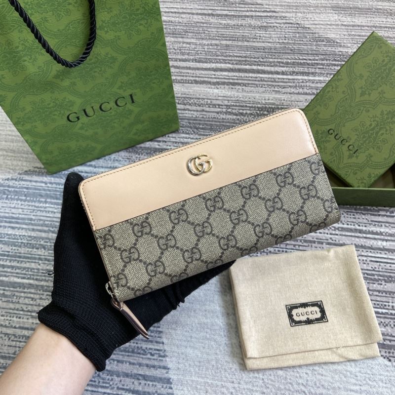 Gucci Wallets